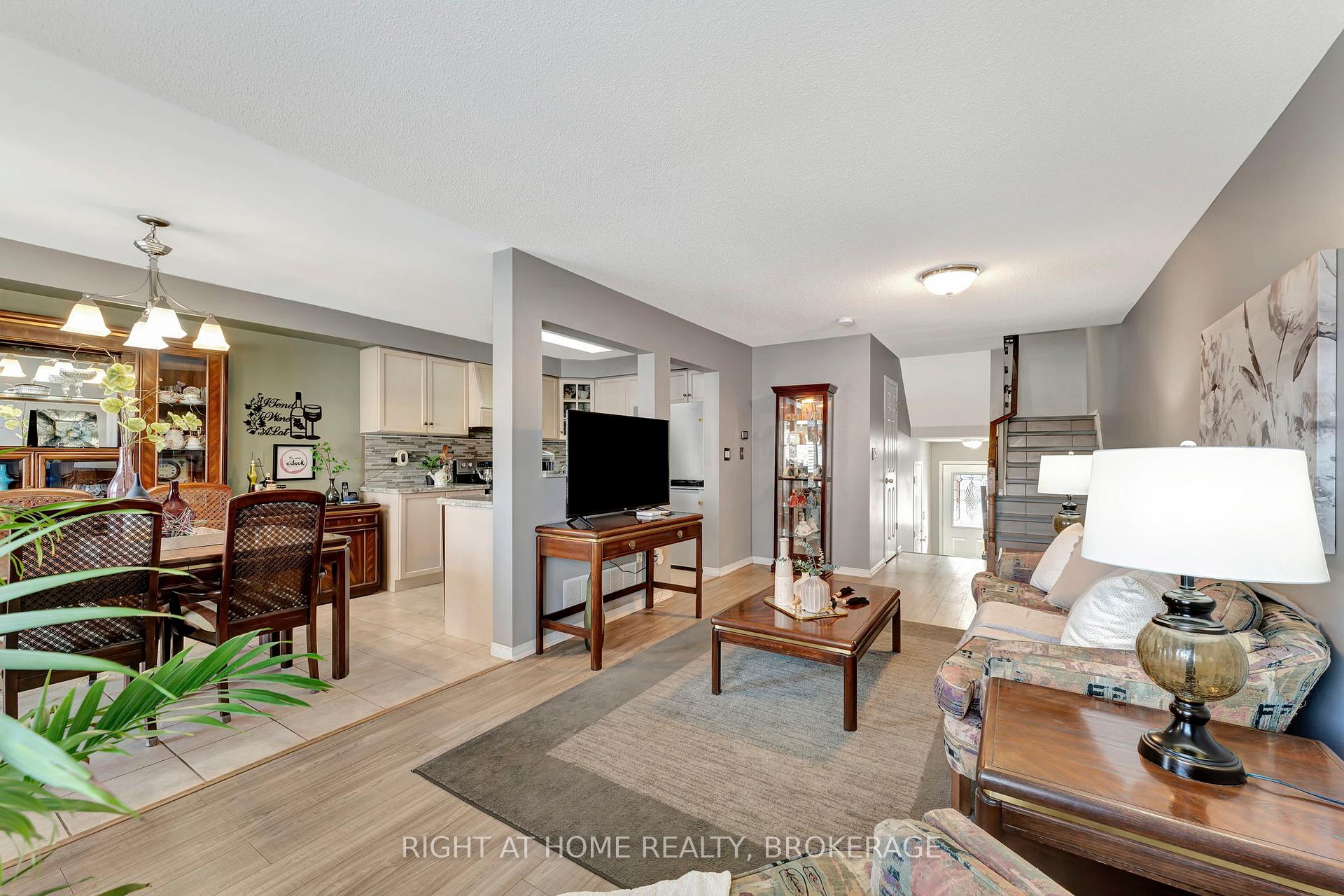 Photo 9 of Unit 33, 485 Green Road, Hamilton, Lakeshore — HOMEH