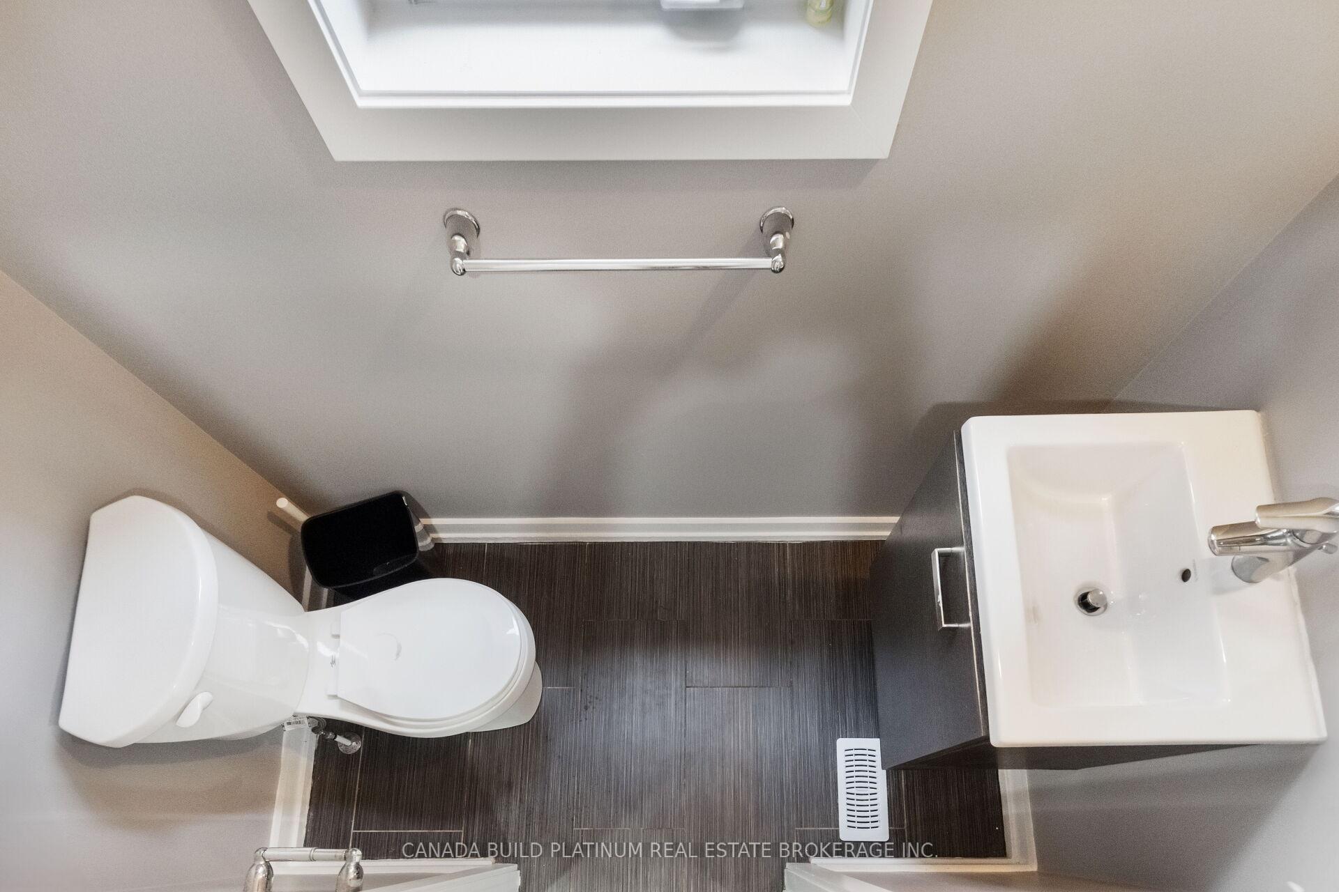 Photo 14 of 75 Baffin Crescent, Brampton, Northwest Brampton — HOMEH