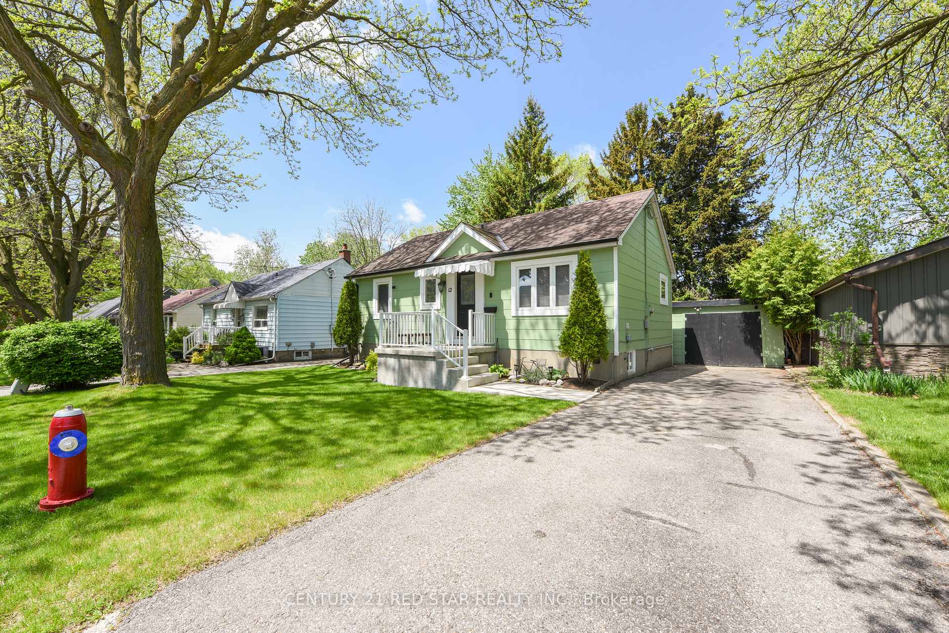 Photo 36 of 12 Rogers Road, Brampton, Brampton West — HOMEH