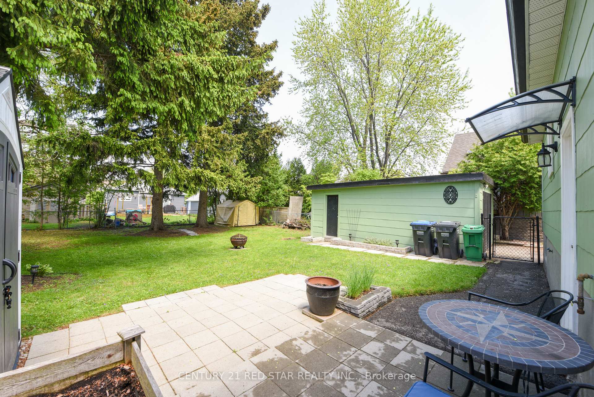 Photo 10 of 12 Rogers Road, Brampton, Brampton West — HOMEH