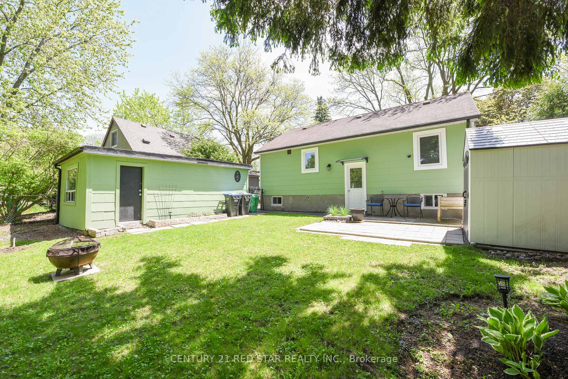 Photo 37 of 12 Rogers Road, Brampton, Brampton West — HOMEH