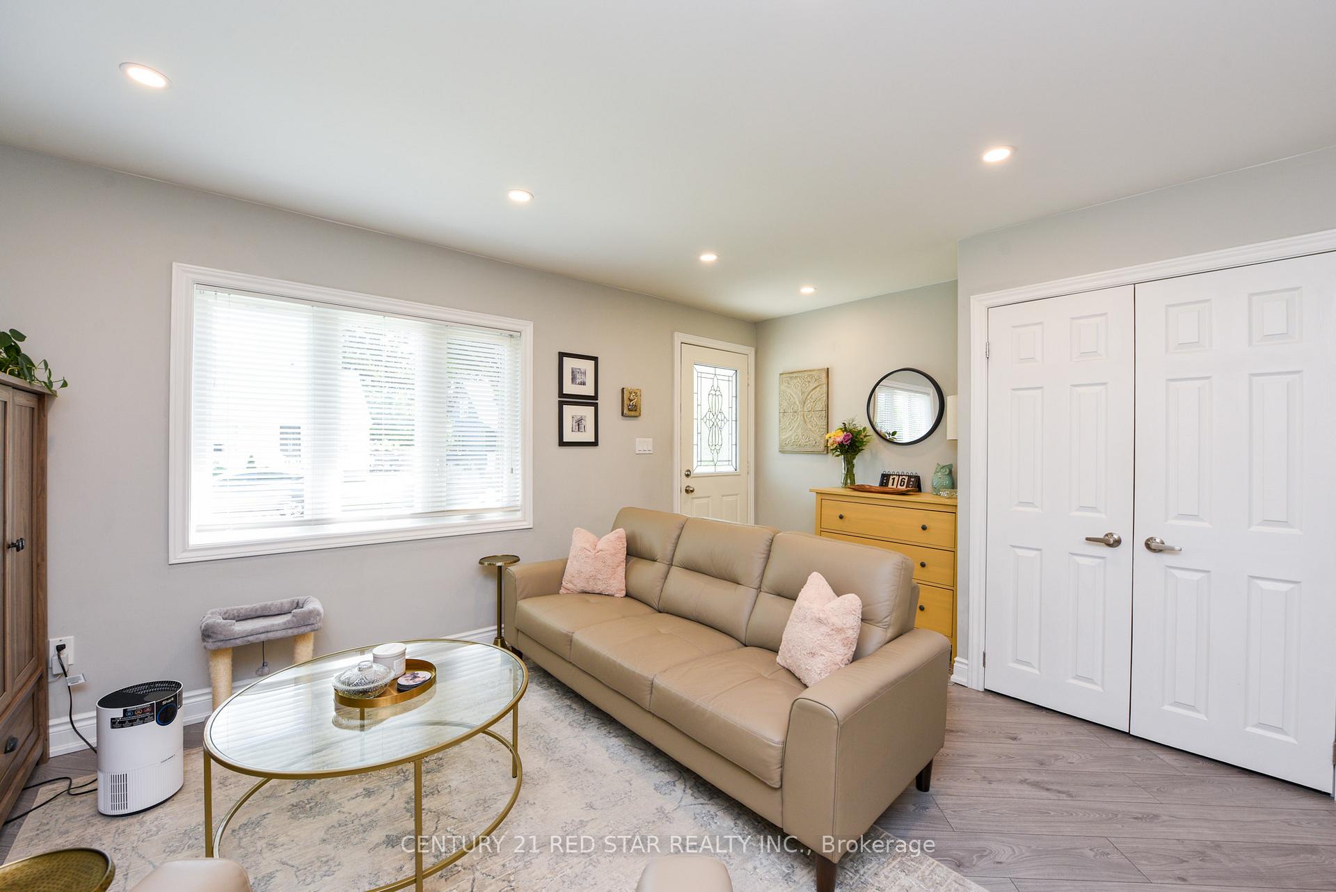 Photo 9 of 12 Rogers Road, Brampton, Brampton West — HOMEH