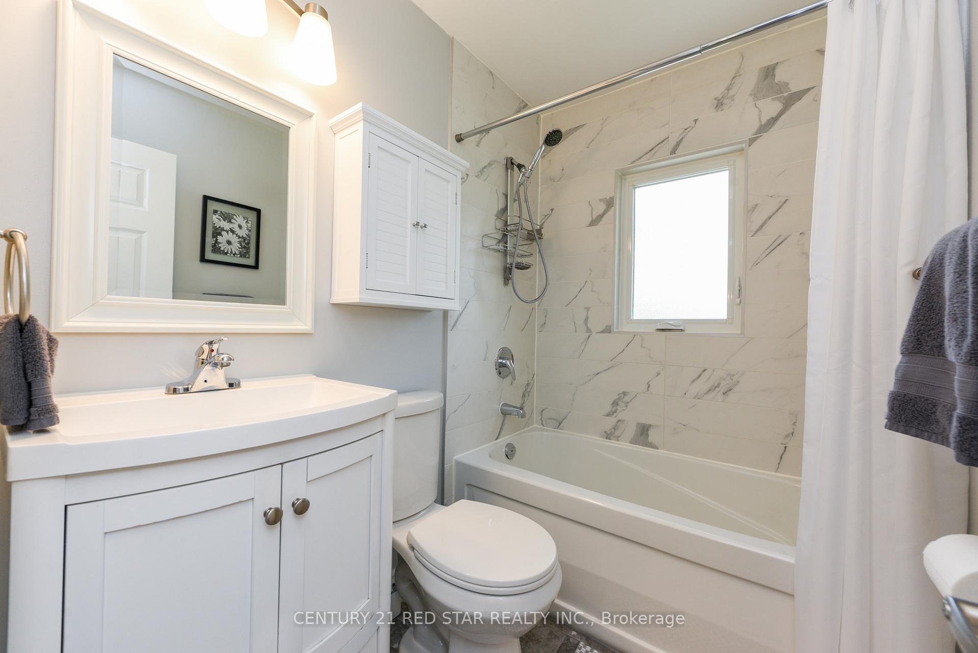 Photo 19 of 12 Rogers Road, Brampton, Brampton West — HOMEH