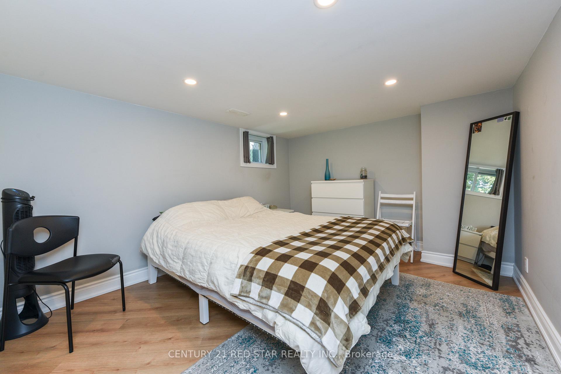 Photo 31 of 12 Rogers Road, Brampton, Brampton West — HOMEH