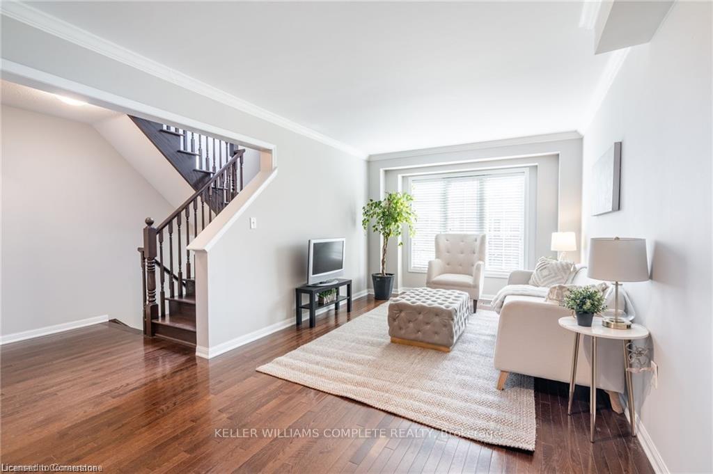 Photo 4 of 69 Hepworth Crescent, Hamilton, Meadowlands — HOMEH