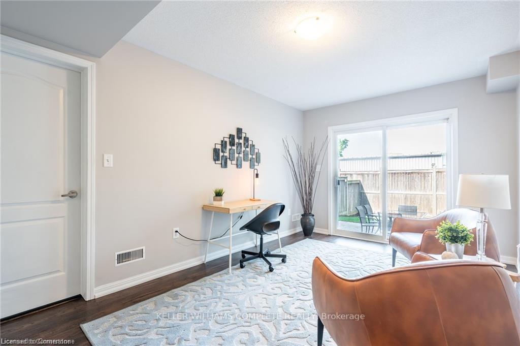 Photo 41 of 69 Hepworth Crescent, Hamilton, Meadowlands — HOMEH