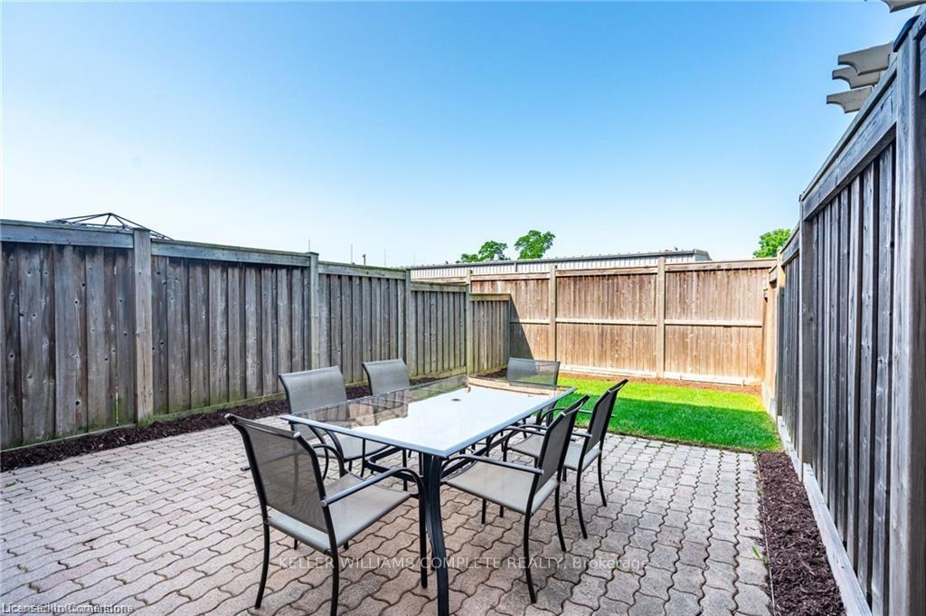 Photo 45 of 69 Hepworth Crescent, Hamilton, Meadowlands — HOMEH