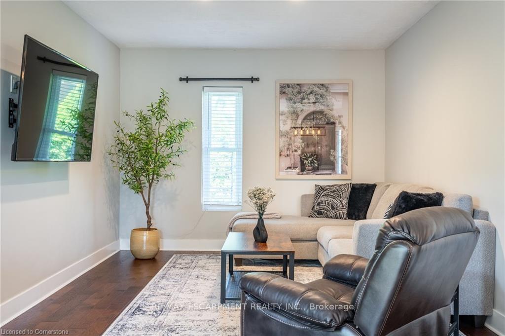 Photo 16 of 238 West 15th Street, Hamilton, Buchanan — HOMEH