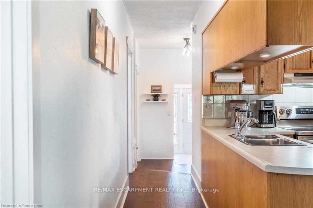 Photo 20 of 238 West 15th Street, Hamilton, Buchanan — HOMEH