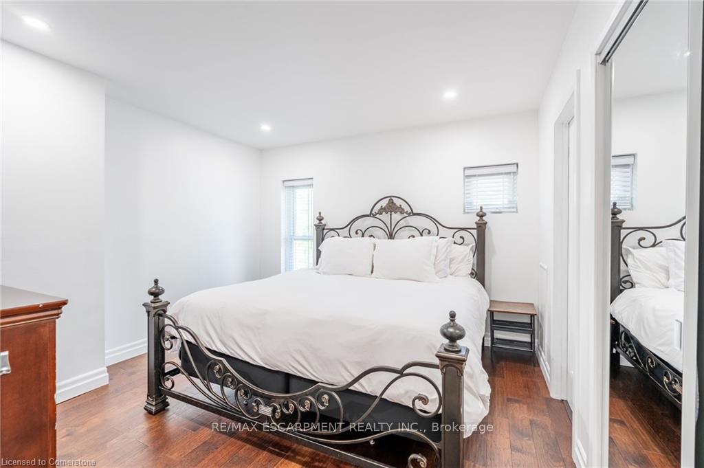 Photo 21 of 238 West 15th Street, Hamilton, Buchanan — HOMEH