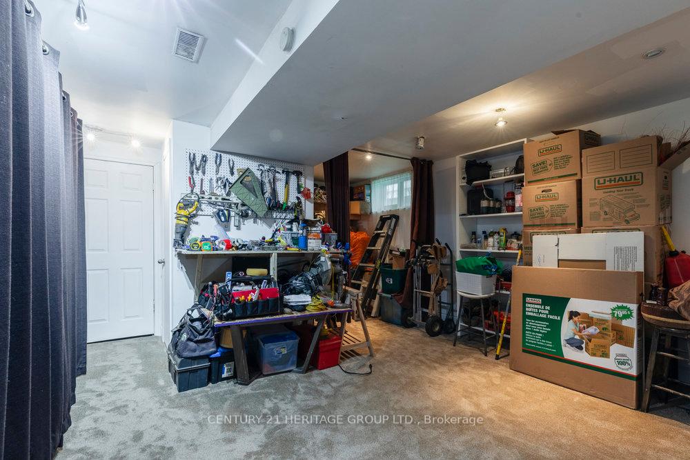 Photo 33 of 34 Benson Avenue, Hamilton, Crown Point — HOMEH