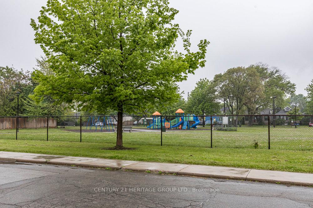 Photo 46 of 34 Benson Avenue, Hamilton, Crown Point — HOMEH