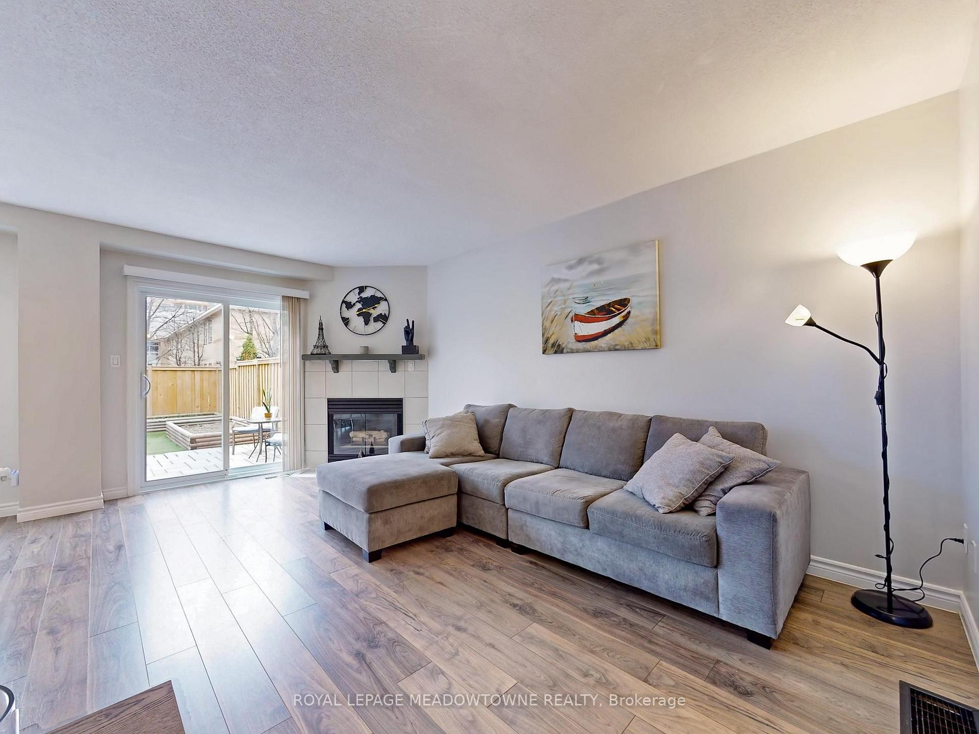 Photo 7 of 152 Essling Avenue, Hamilton, Crerar — HOMEH