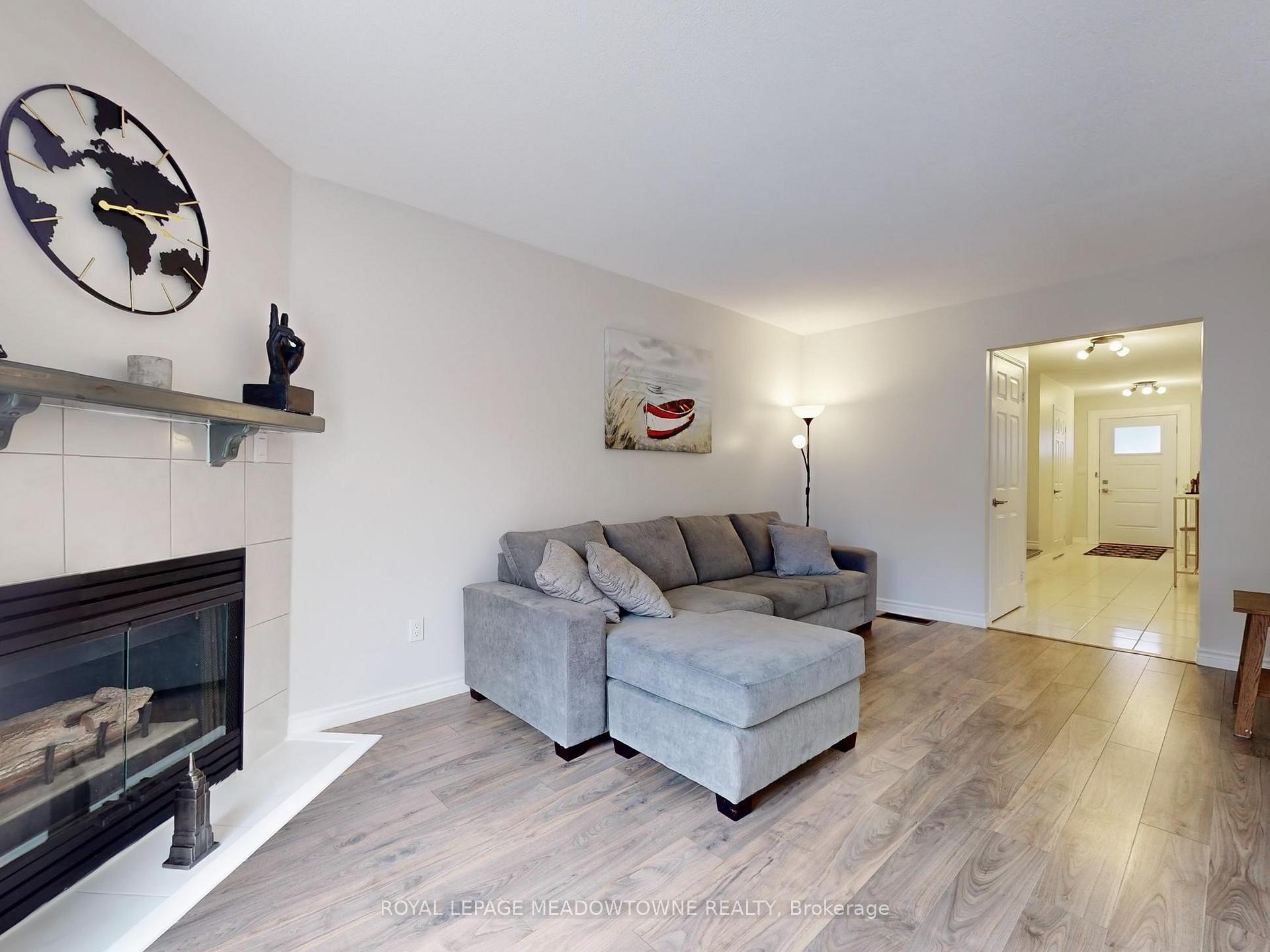 Photo 8 of 152 Essling Avenue, Hamilton, Crerar — HOMEH