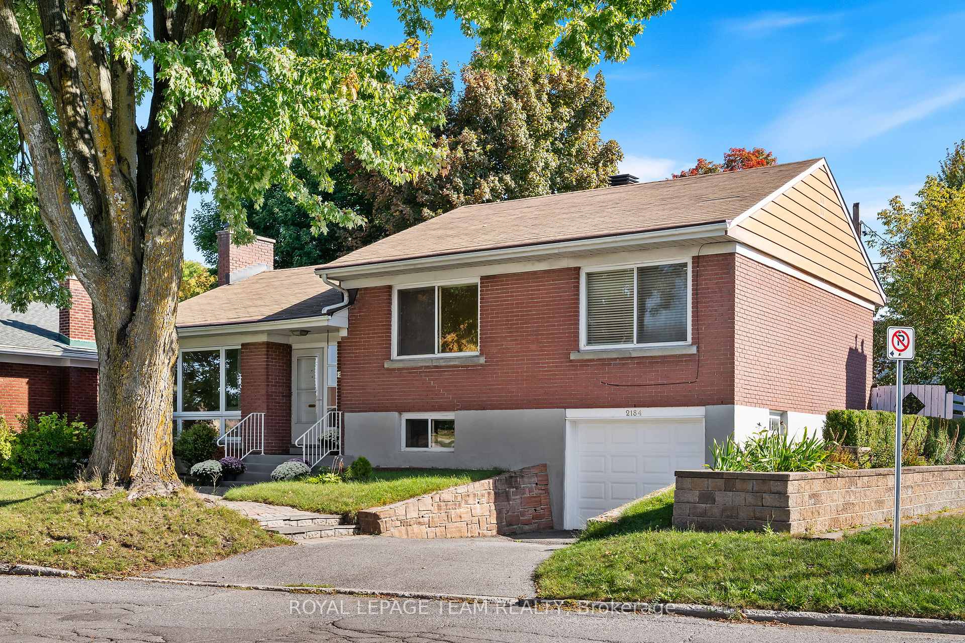 Photo 1 of 2184 Iris Street, Ottawa, Bel Air Park — HOMEH