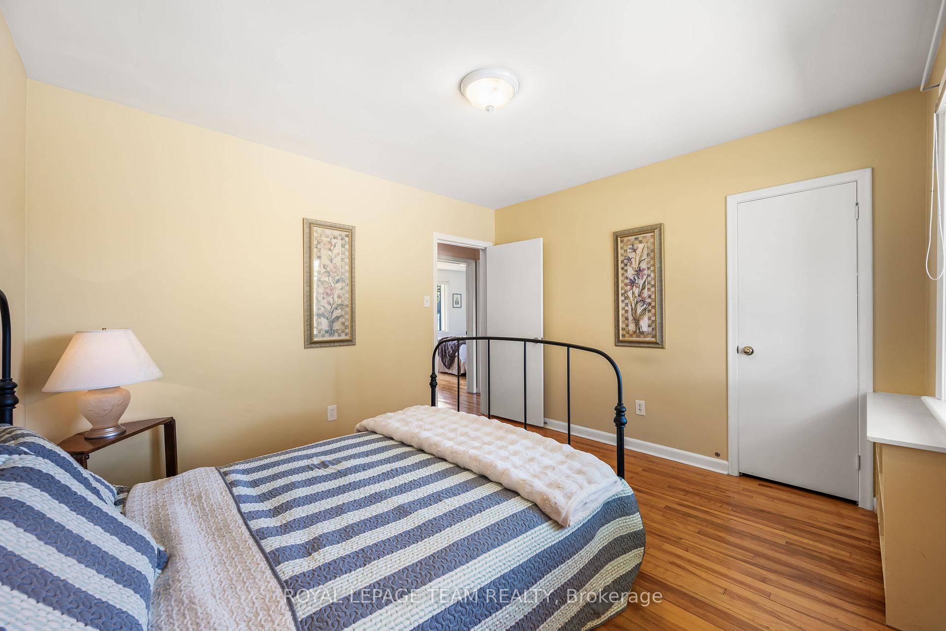 Photo 19 of 2184 Iris Street, Ottawa, Bel Air Park — HOMEH