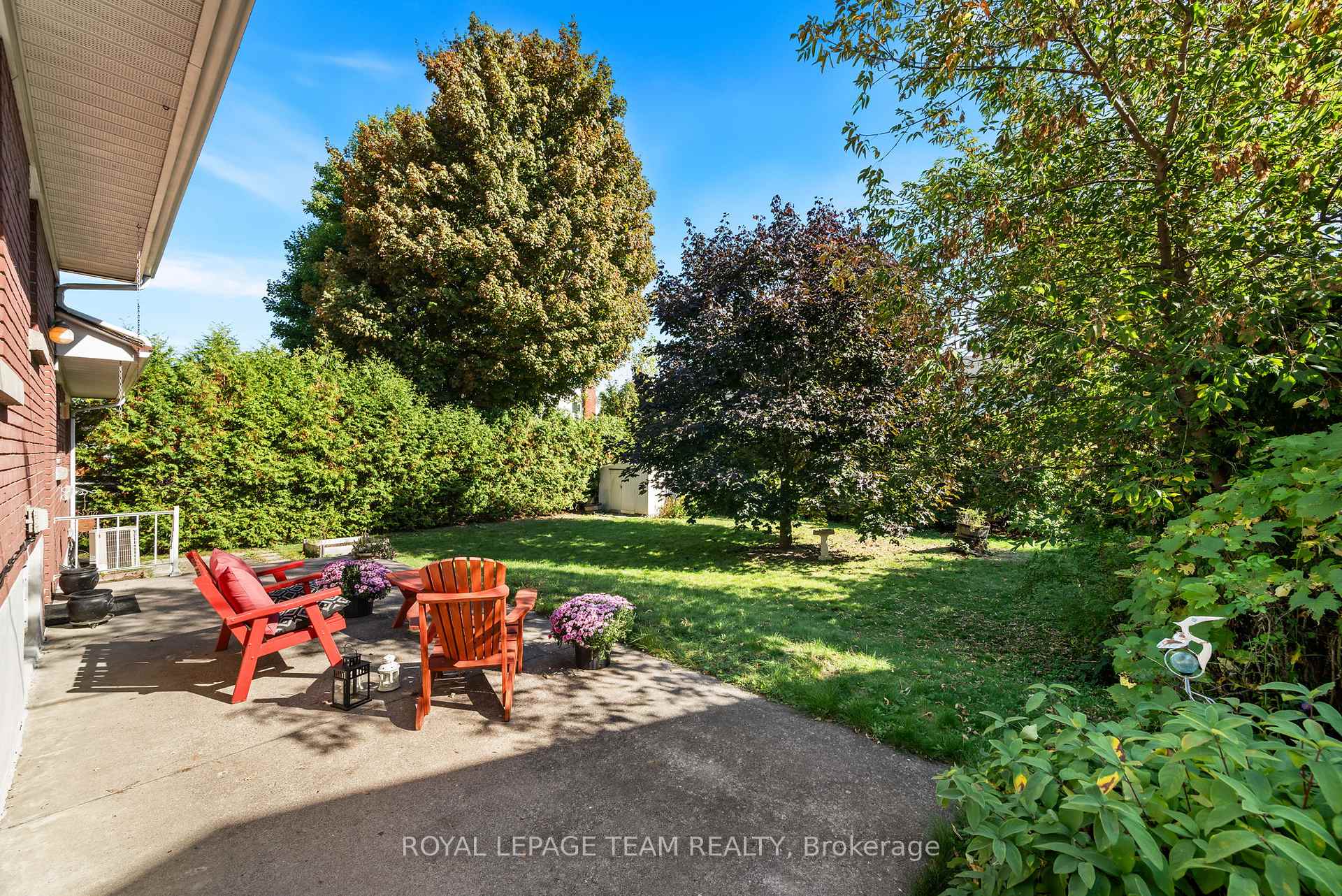 Photo 23 of 2184 Iris Street, Ottawa, Bel Air Park — HOMEH