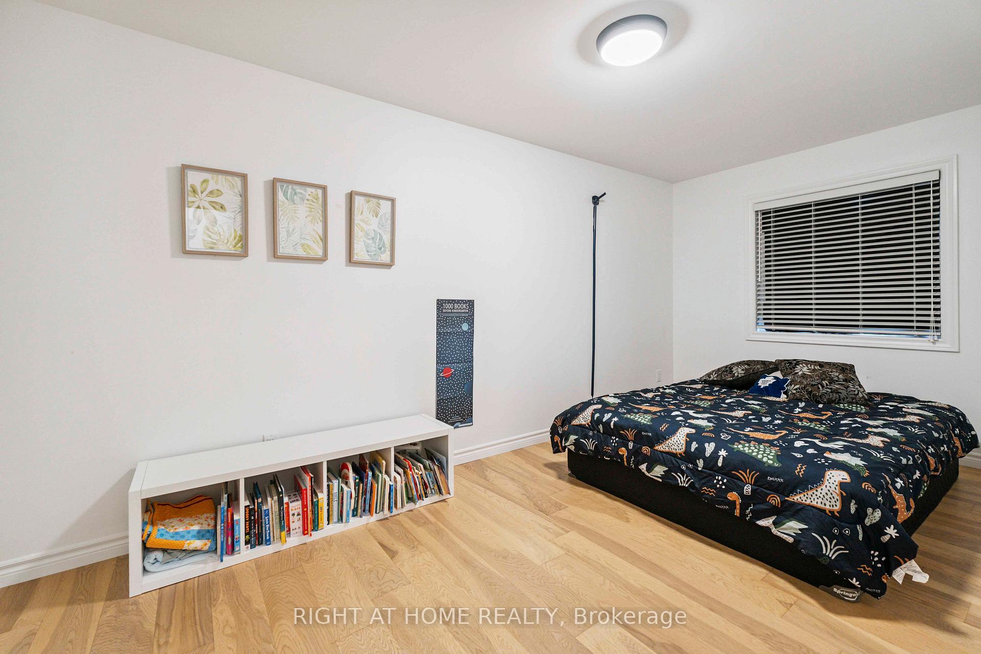 Photo 64 of 46 Durham Road, Hamilton, Stoney Creek — HOMEH