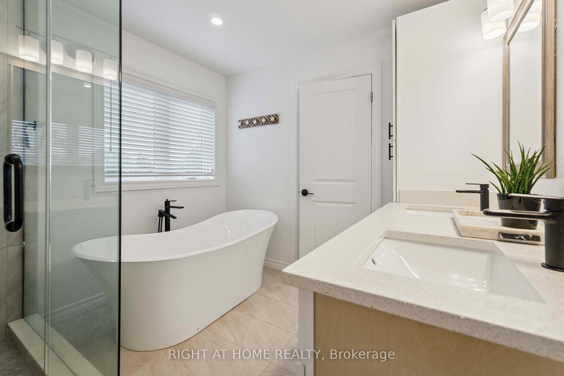 Photo 69 of 46 Durham Road, Hamilton, Stoney Creek — HOMEH