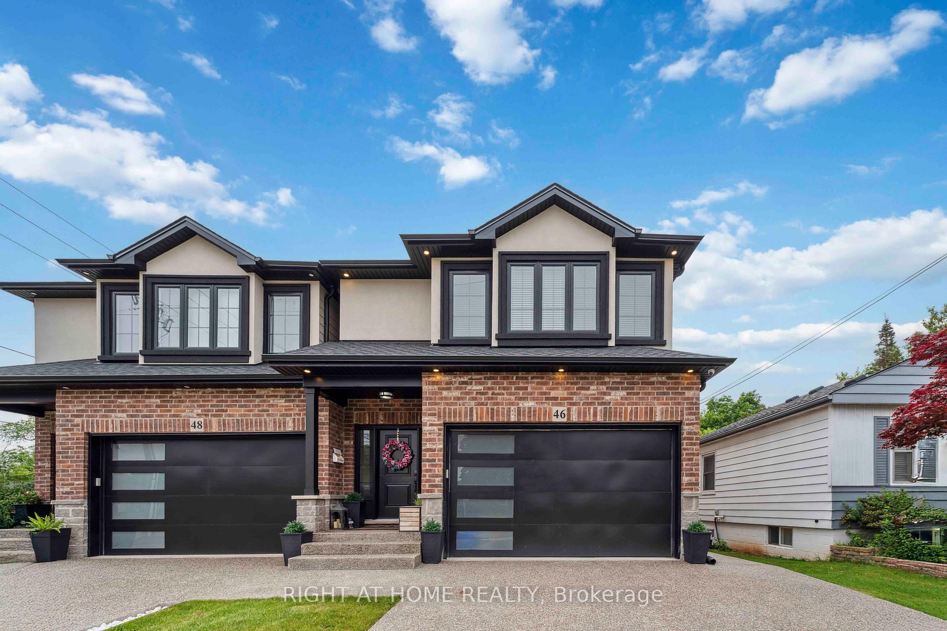 Photo 2 of 46 Durham Road, Hamilton, Stoney Creek — HOMEH