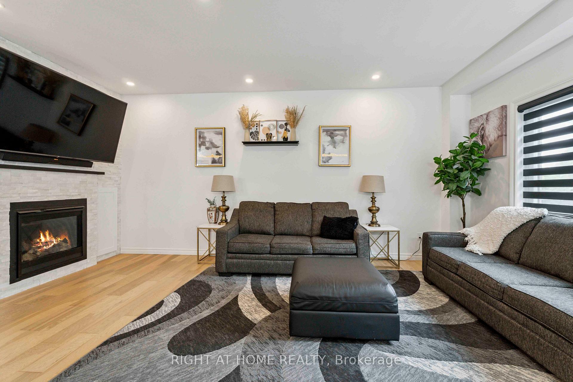 Photo 24 of 46 Durham Road, Hamilton, Stoney Creek — HOMEH