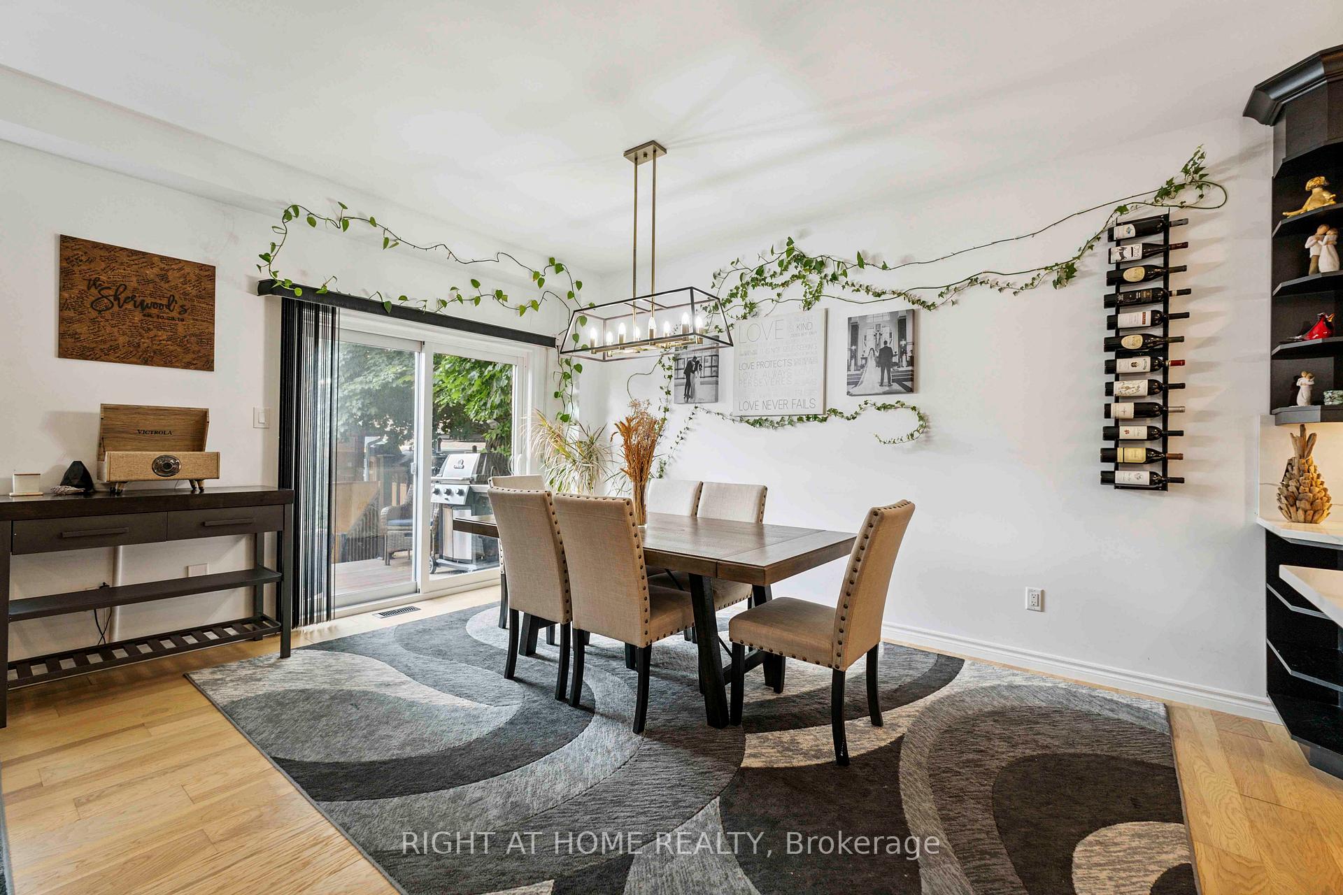 Photo 27 of 46 Durham Road, Hamilton, Stoney Creek — HOMEH
