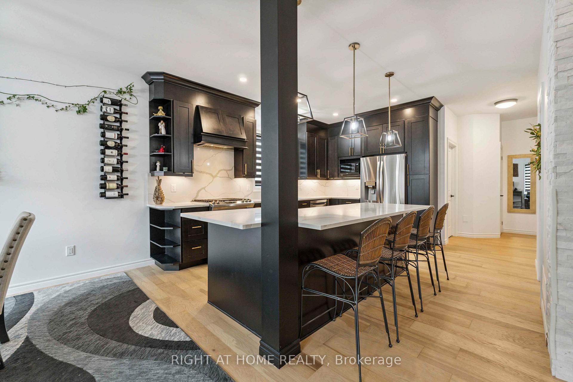 Photo 28 of 46 Durham Road, Hamilton, Stoney Creek — HOMEH