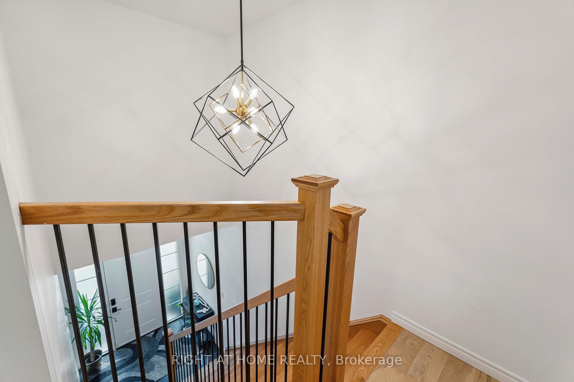 Photo 55 of 46 Durham Road, Hamilton, Stoney Creek — HOMEH