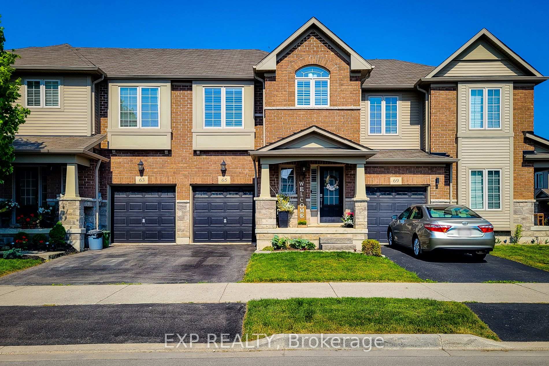 Photo 1 of 65 Royal Winter Drive, Hamilton, Binbrook — HOMEH