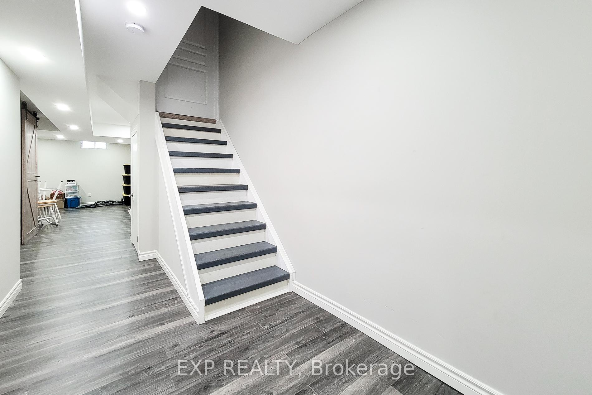 Photo 29 of 65 Royal Winter Drive, Hamilton, Binbrook — HOMEH