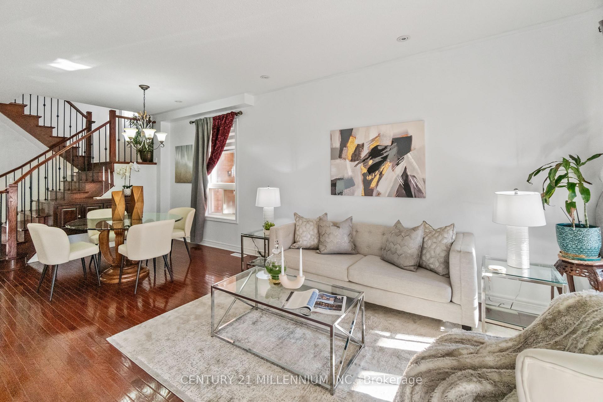 Photo 7 of 28 Powell Drive, Brampton, Sandringham-Wellington — HOMEH