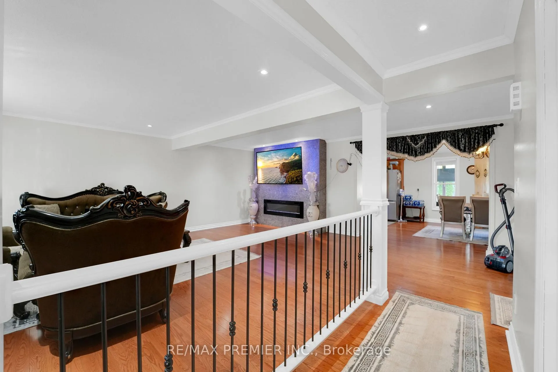 Photo 4 of 12 The Meadows, St. Catharines, Lakeport — HOMEH