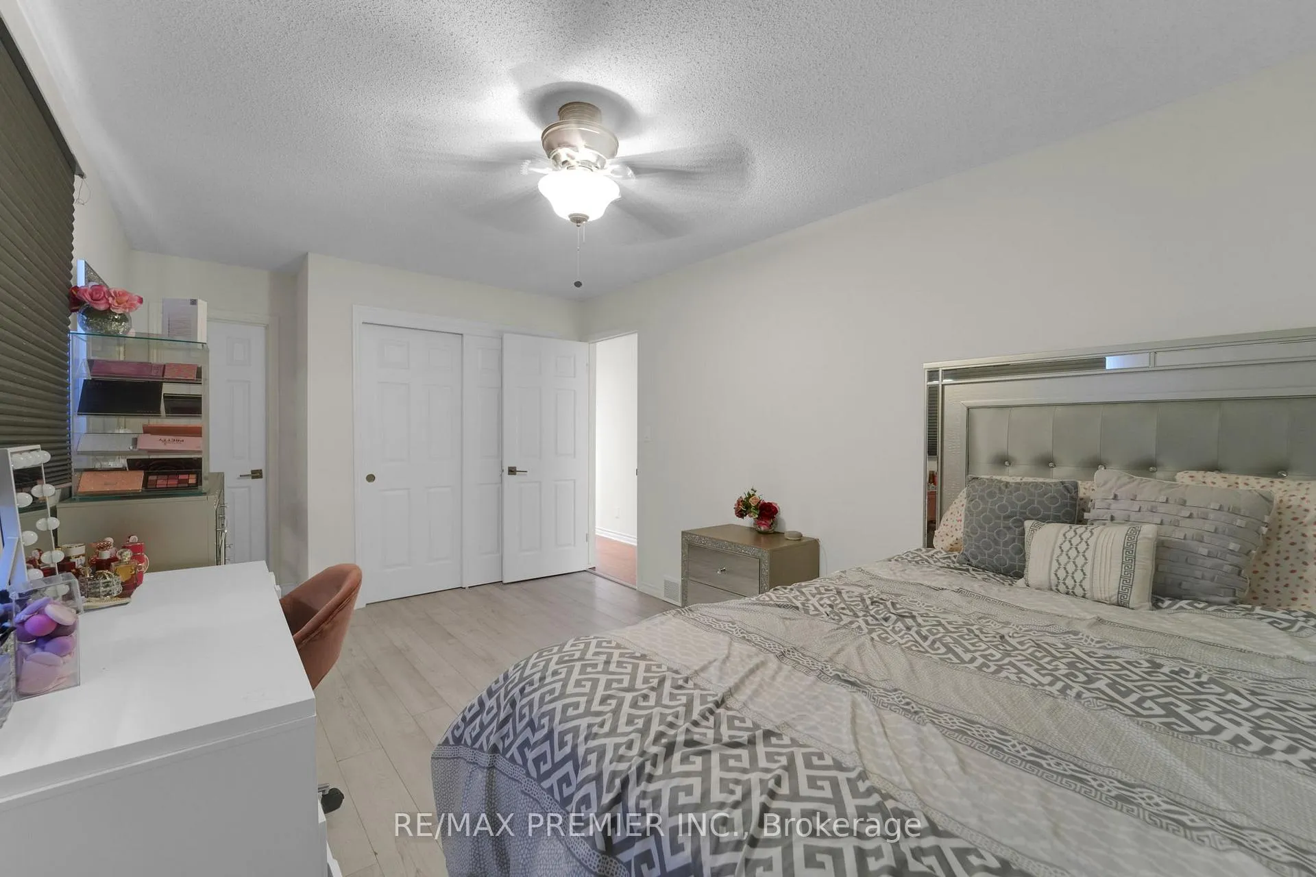 Photo 24 of 12 The Meadows, St. Catharines, Lakeport — HOMEH