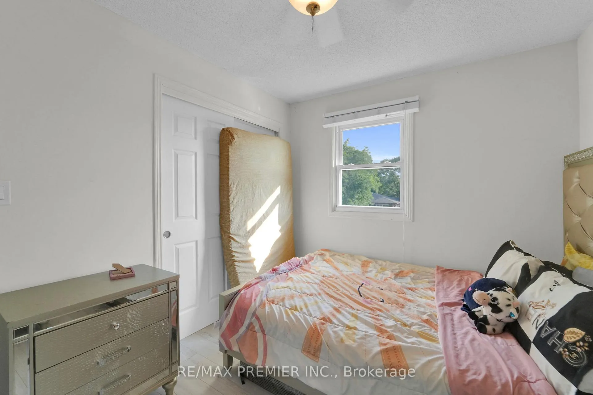 Photo 28 of 12 The Meadows, St. Catharines, Lakeport — HOMEH