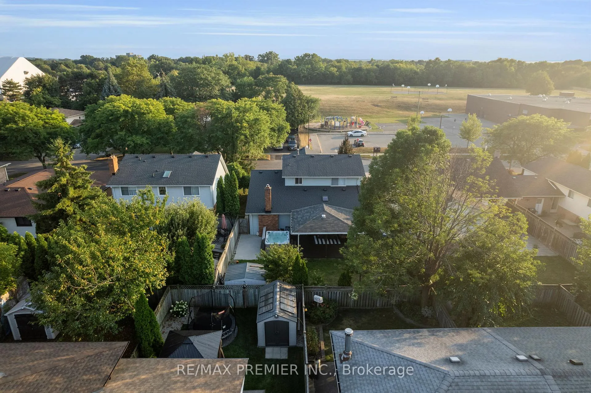 Photo 48 of 12 The Meadows, St. Catharines, Lakeport — HOMEH