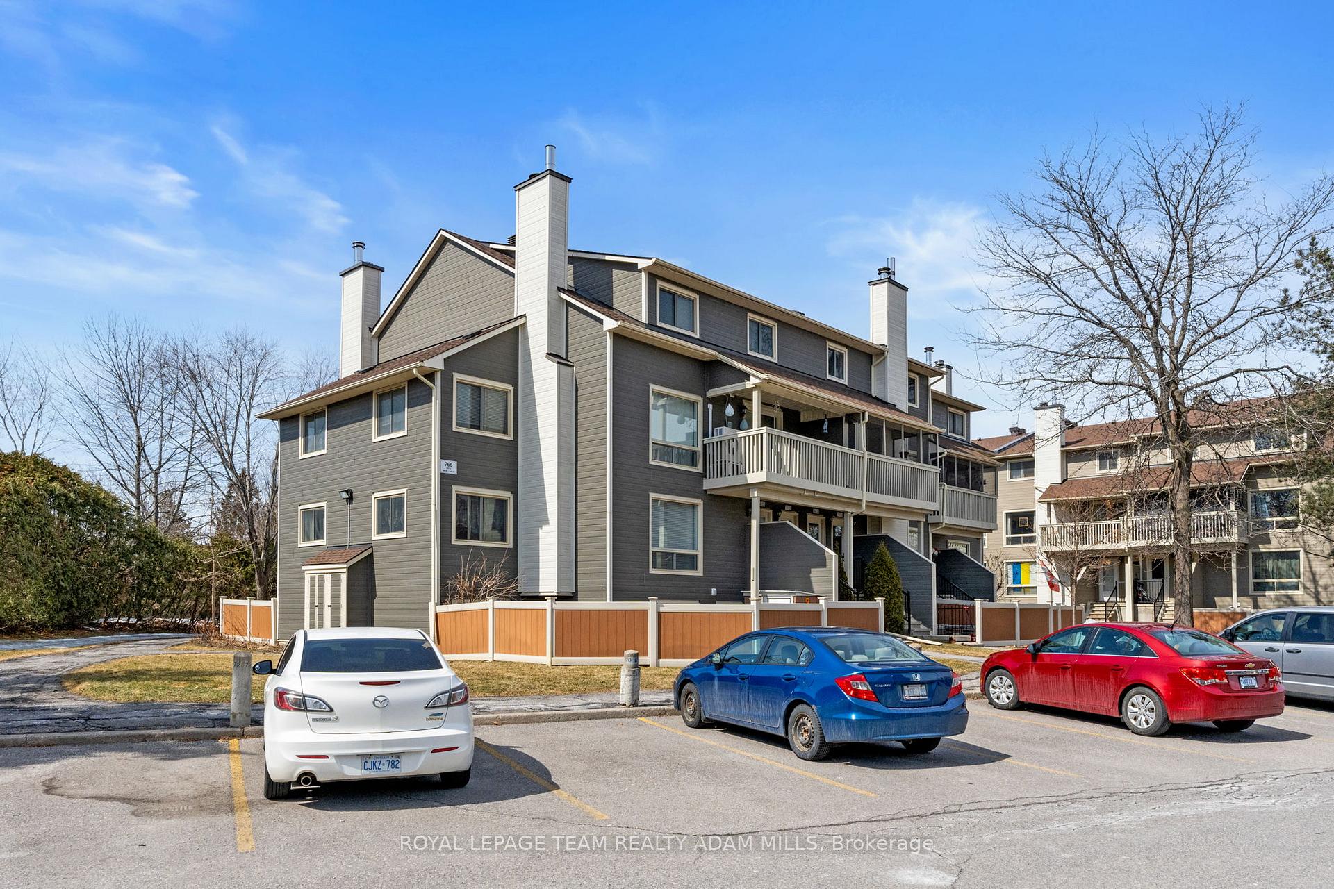 Photo 2 of Unit 13B, 766 St. Andre Drive, Ottawa, Hiawatha Park/Convent Glen — HOMEH
