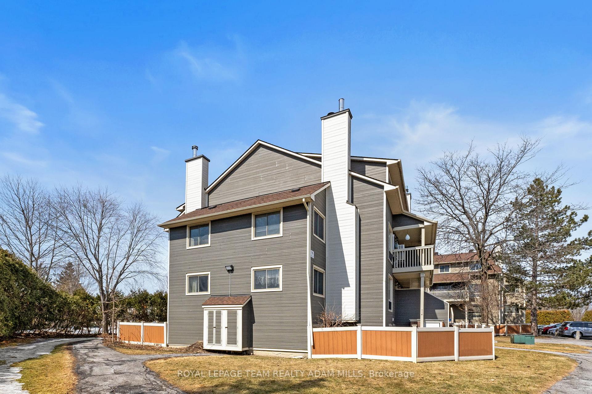 Photo 5 of Unit 13B, 766 St. Andre Drive, Ottawa, Hiawatha Park/Convent Glen — HOMEH