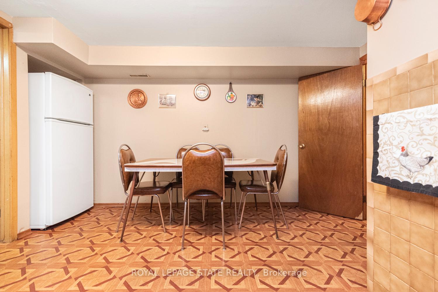 Photo 34 of 30 Greeningdon Drive, Hamilton, Greeningdon — HOMEH