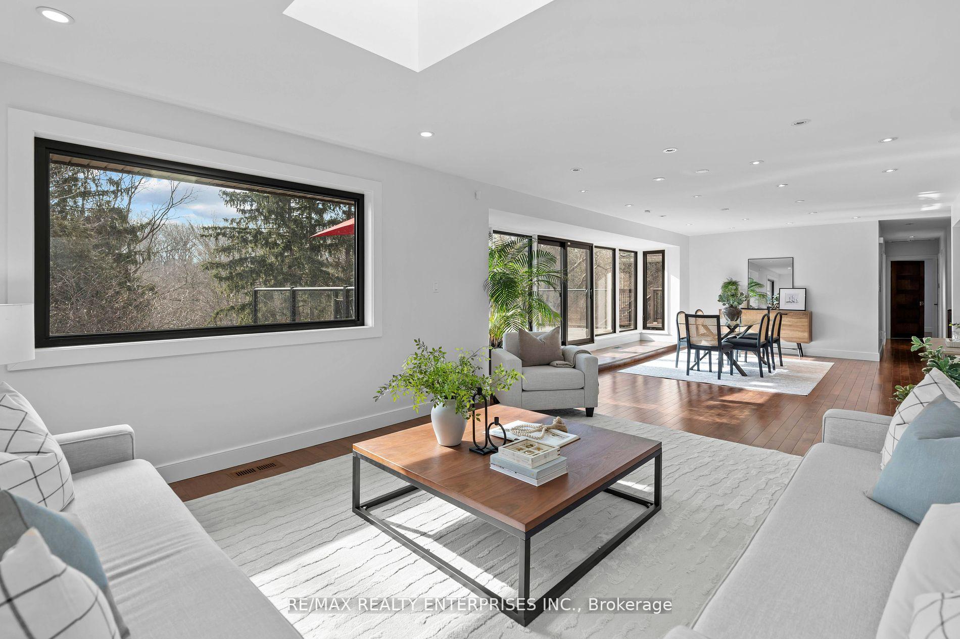 Photo 10 of 75 Robinhood Drive, Hamilton, Dundas — HOMEH
