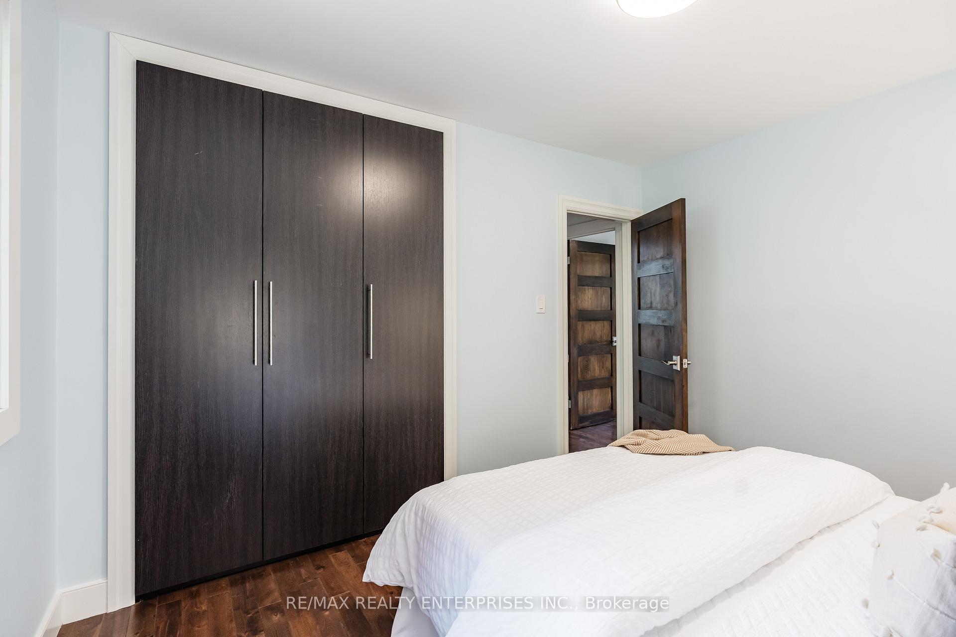 Photo 20 of 75 Robinhood Drive, Hamilton, Dundas — HOMEH