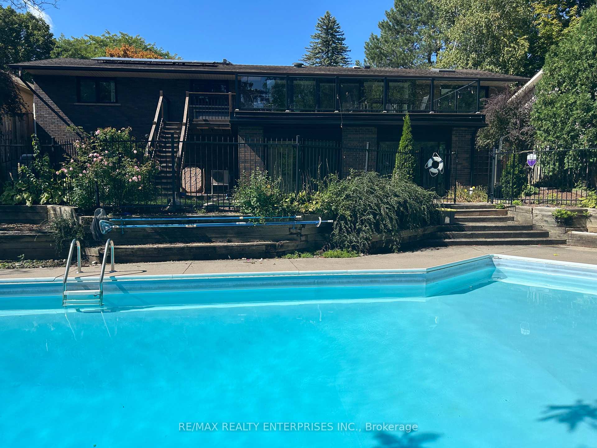 Photo 46 of 75 Robinhood Drive, Hamilton, Dundas — HOMEH