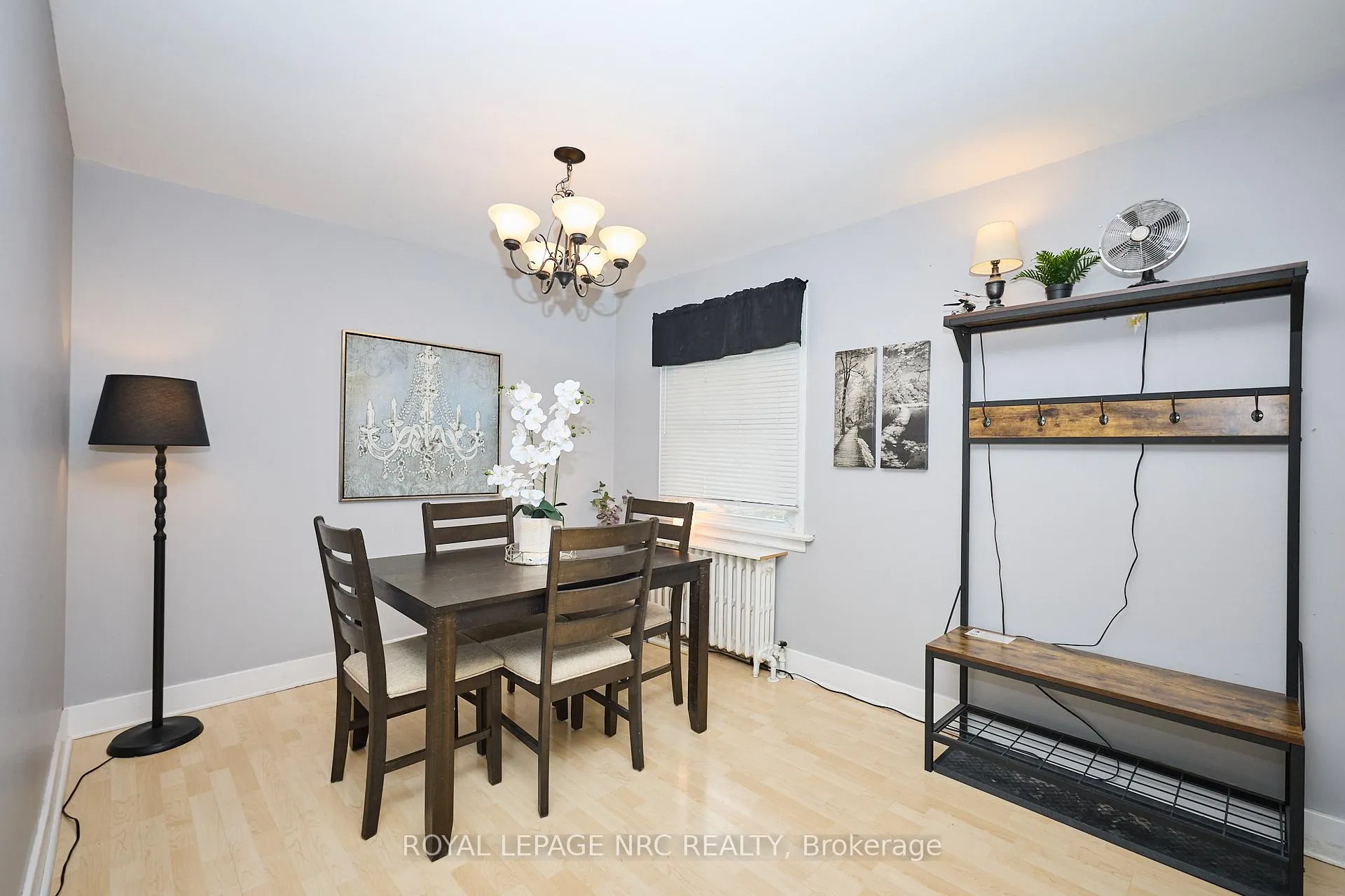 Photo 8 of 8 Woodburn Avenue, St. Catharines, Oakdale — HOMEH