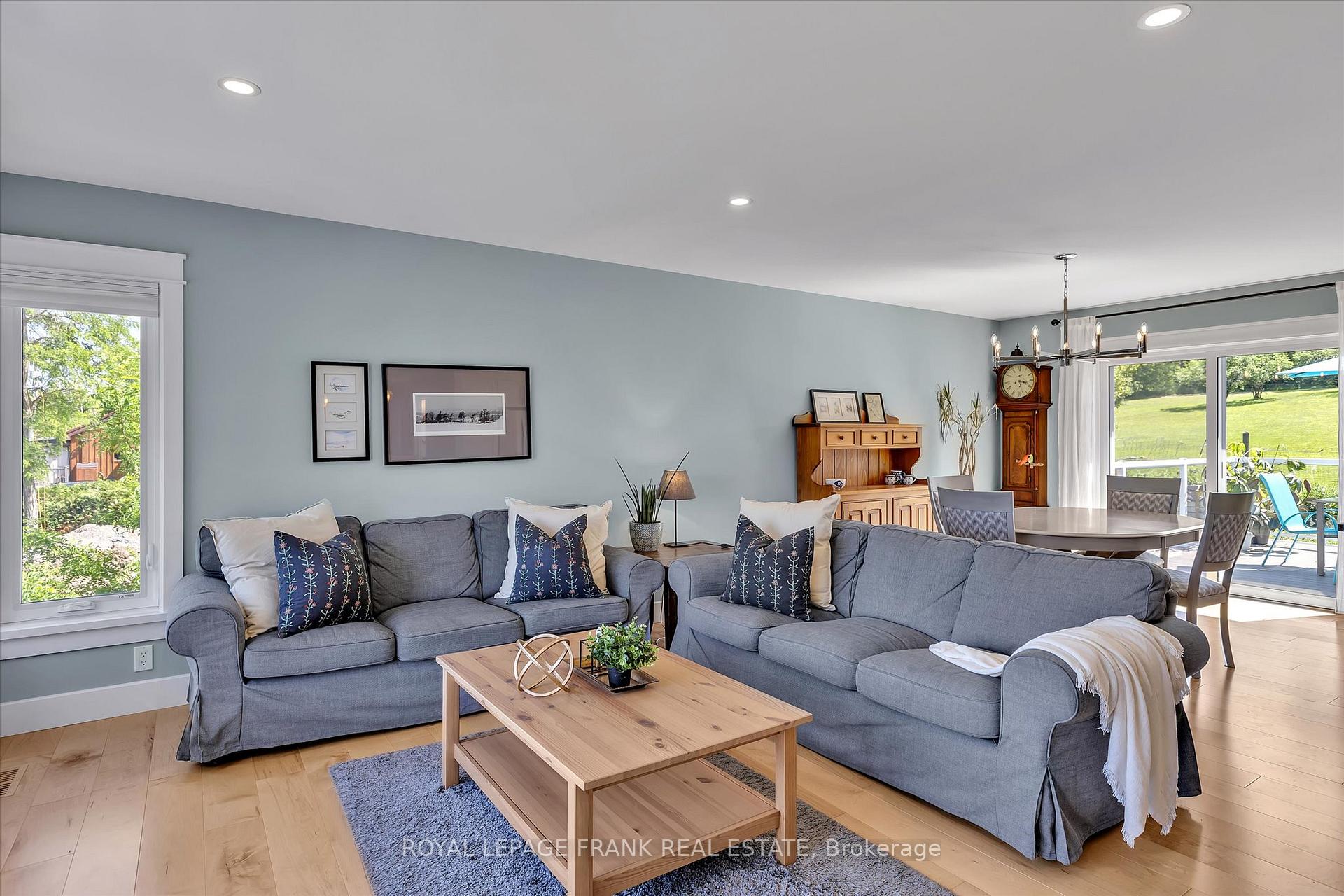 Photo 12 of 796 Canal Road, Douro-Dummer — HOMEH