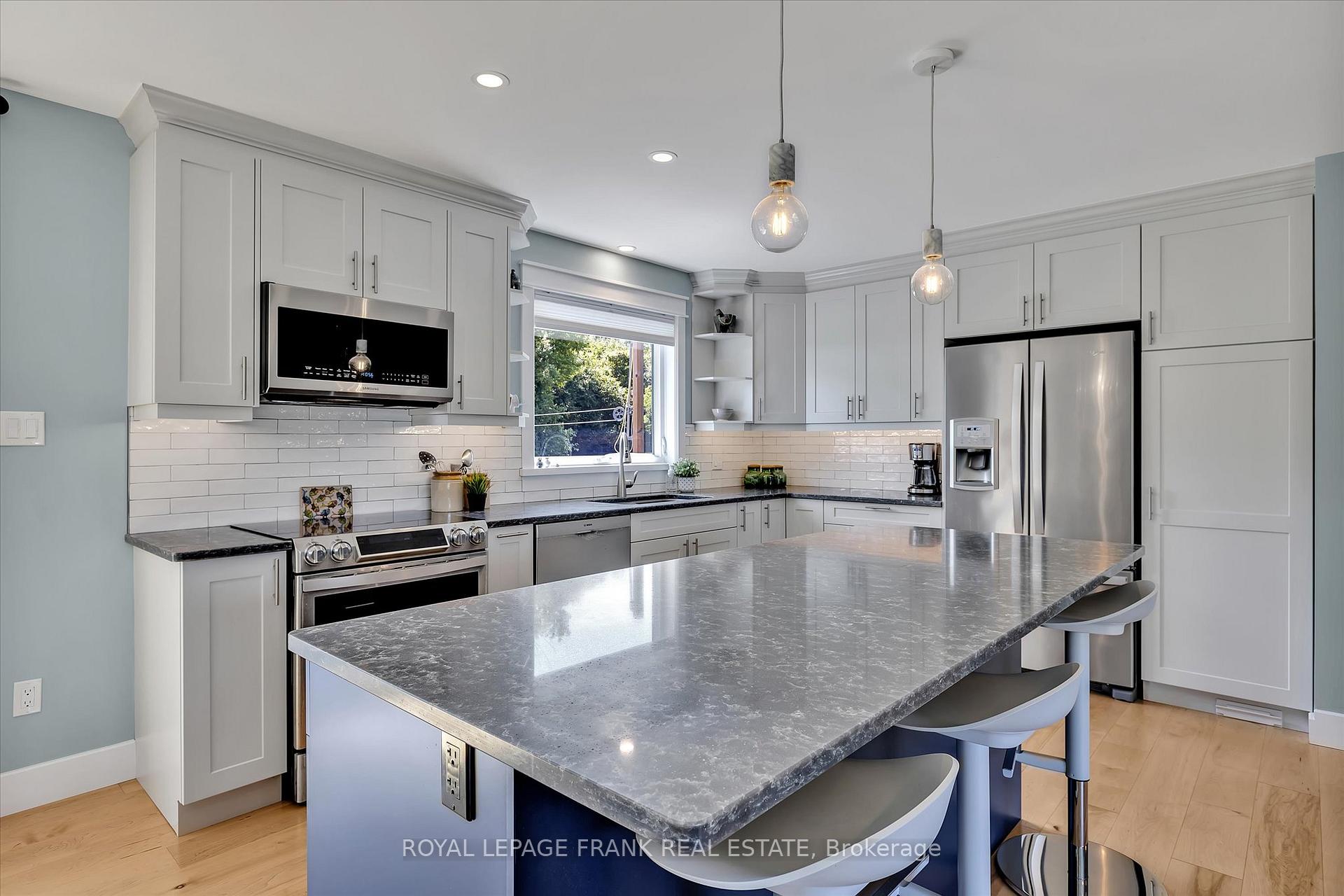 Photo 15 of 796 Canal Road, Douro-Dummer — HOMEH