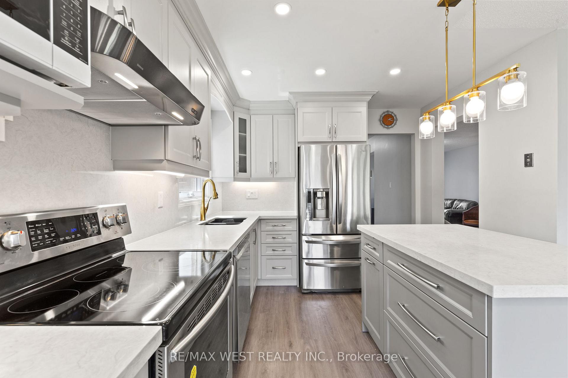 Photo 8 of 10 Horsham Street, Brampton, Brampton West — HOMEH