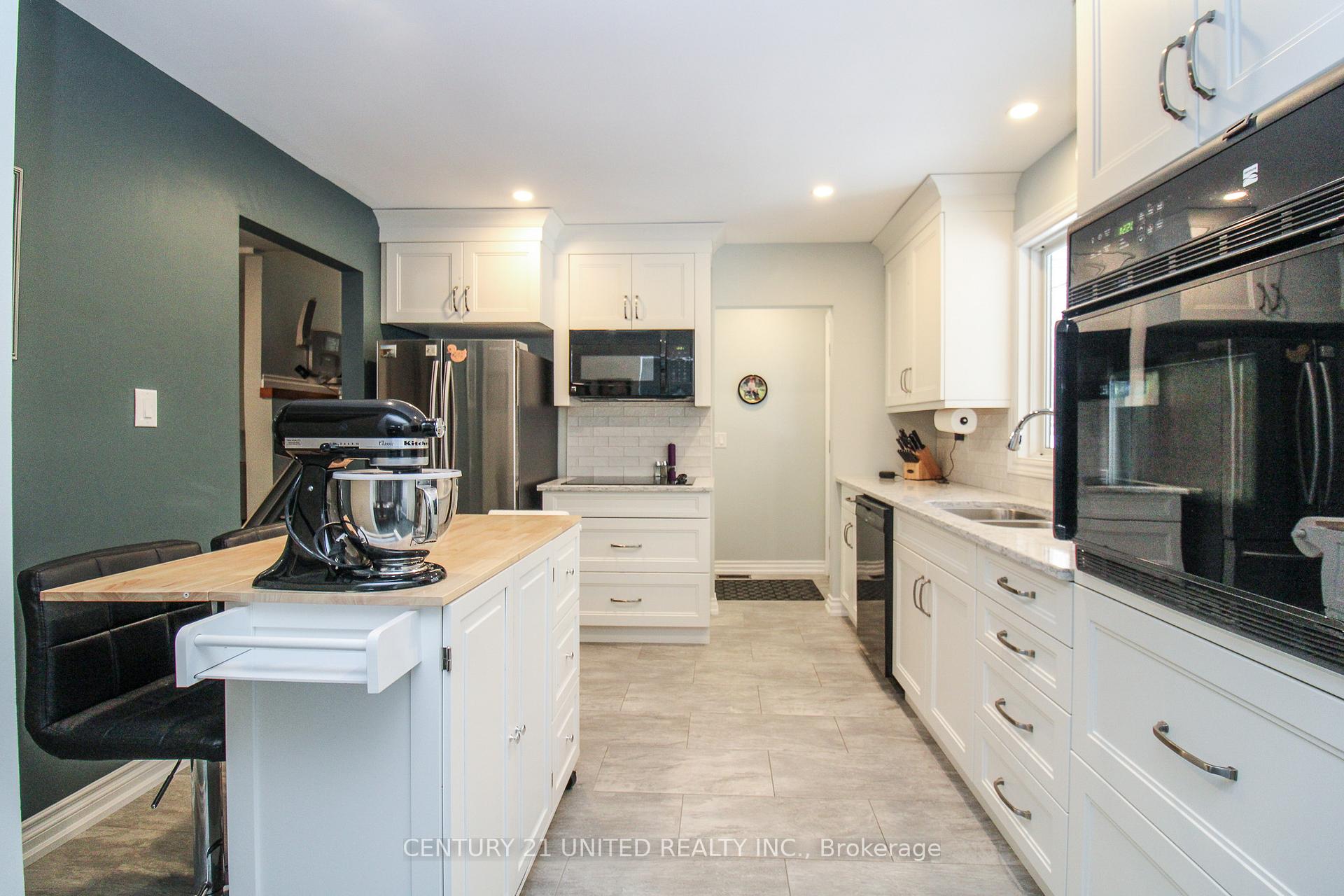 Photo 14 of 636 Bland Line, Cavan Monaghan, Cavan Twp — HOMEH