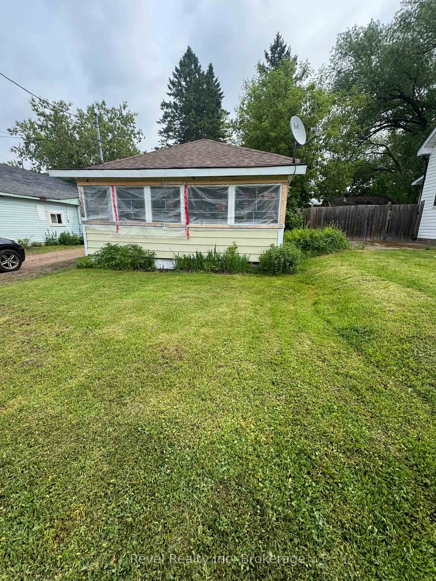 Photo 1 of 171 Sixth Street, Mattawa — HOMEH