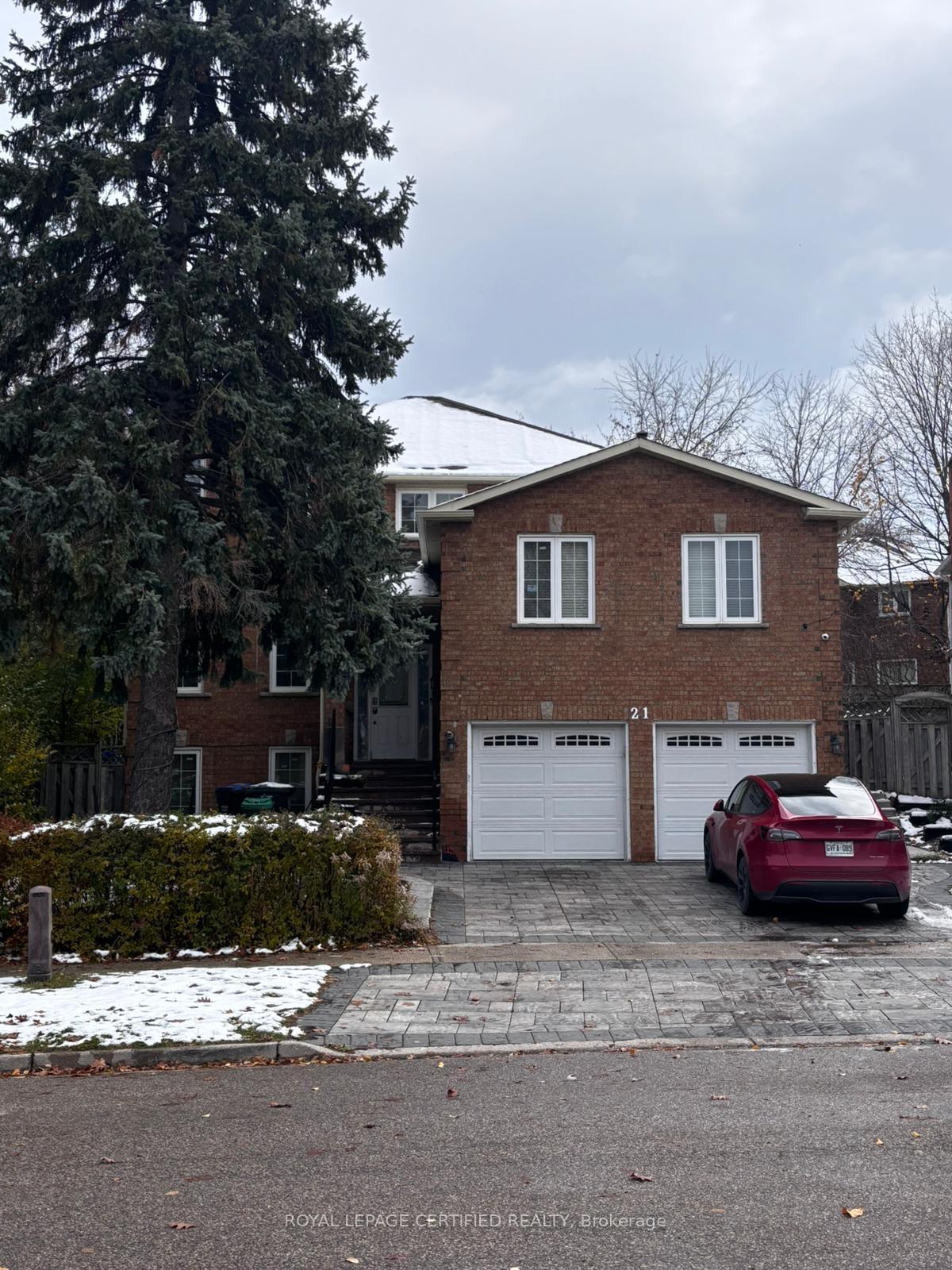 Photo 1 of 21 Lone Oak Avenue, Brampton, Westgate — HOMEH