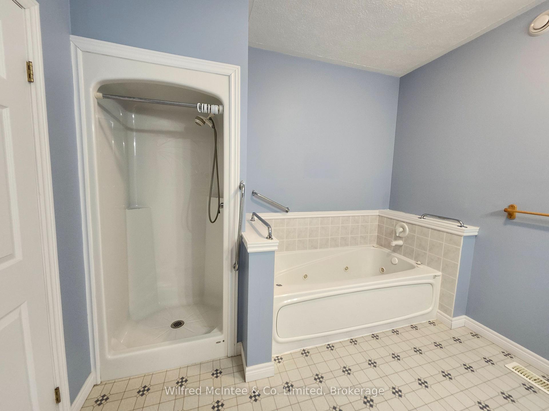 Photo 9 of 311 Martha Street, Goderich, Goderich (Town) — HOMEH