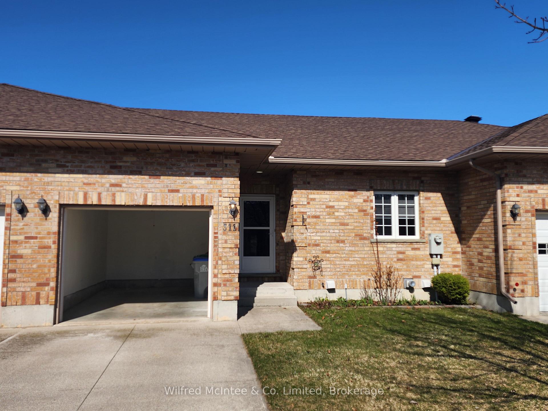 Photo 23 of 311 Martha Street, Goderich, Goderich (Town) — HOMEH